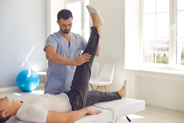 When Should You See a Doctor for Knee Pain?