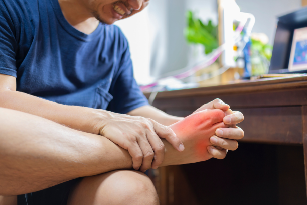 Comprehensive Guide to Uric Acid Issues: Causes, Symptoms, and Solutions (with an Indian Perspective)