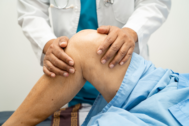 Treatment for Arthritis Pain: Medications, Exercise, and Natural Remedies